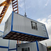 根據(jù)客戶的需求進(jìn)行空間組合住人集裝箱房
